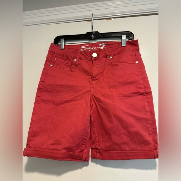 SEVEN 7 jeans. Womens Sz: 4 sunset bermuda shorts Bright Pink Stretch Rolled hem - Picture 1 of 13